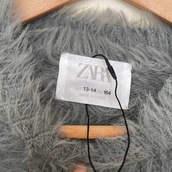 furry sweater - Picture 3 of 3